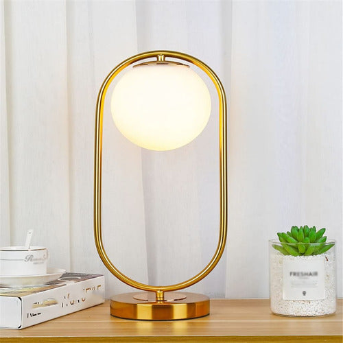 Lámpara De Mesa Moderna Nórdica Modelo Moon Dorada