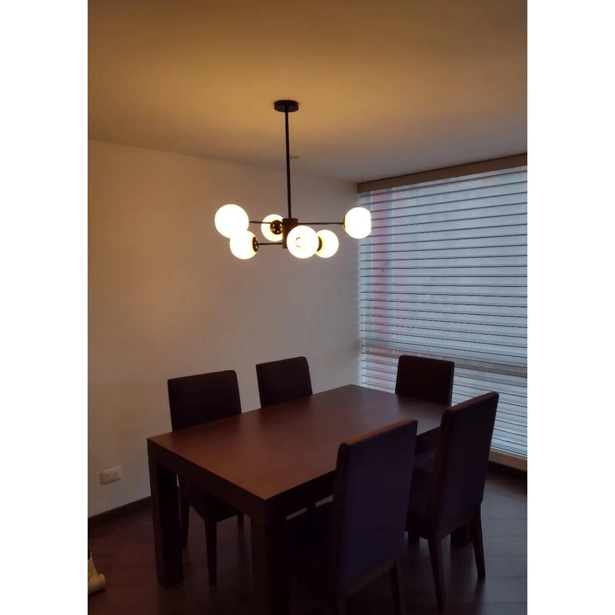 Lampara De Techo Decorativa De Bolas Opalizadas Modelo Odise