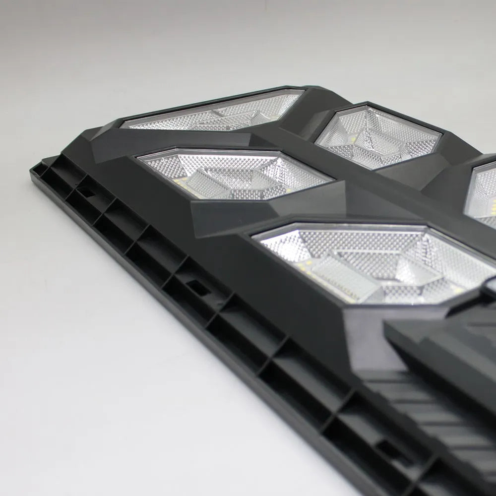 Lámpara Solar De Alumbrado Público 100w. Éxito Corp.